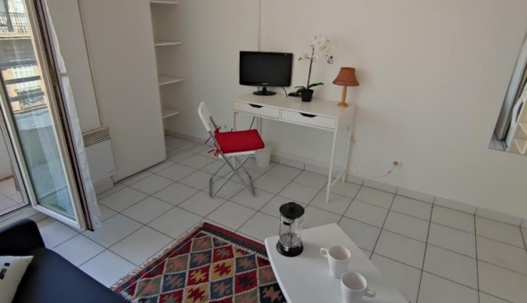 Logement tudiant Studio à Marseille 06me arrondissement (13006)