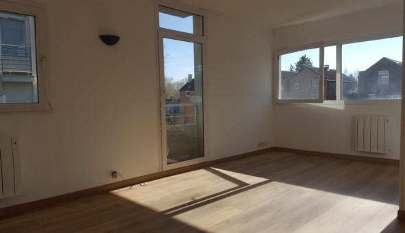 Logement tudiant Studio à Montigny le Bretonneux (78180)