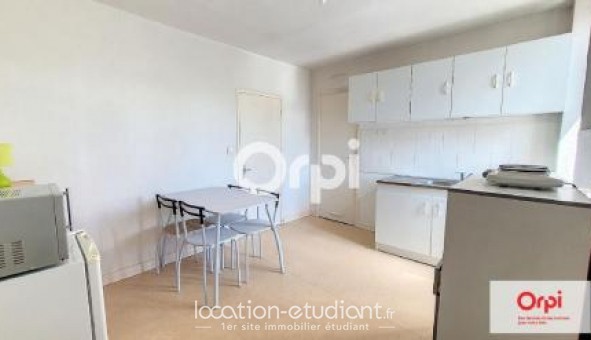 Logement tudiant Studio à Montluon (03100)