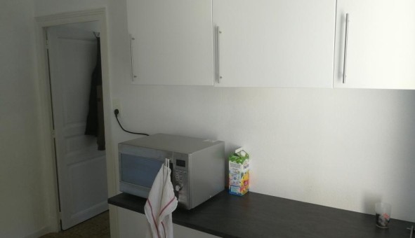 Logement tudiant Studio à Montluon (03100)