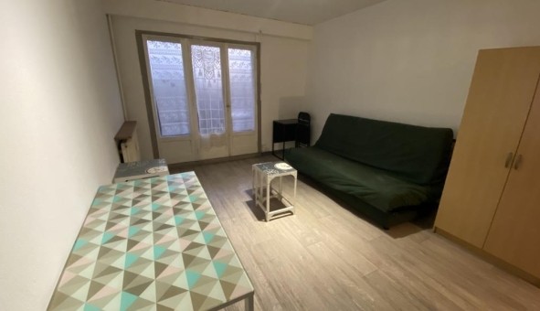 Logement tudiant Studio à Montluon (03100)