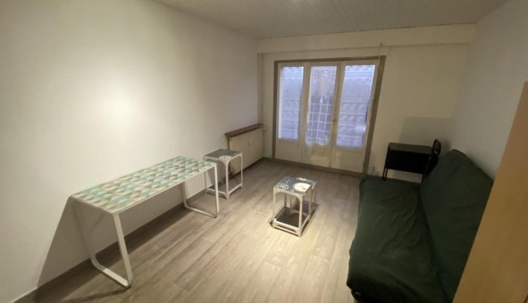 Logement tudiant Studio à Montluon (03100)