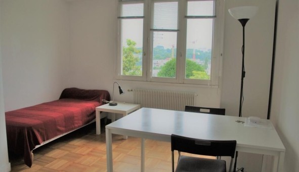 Logement tudiant Location Studio Vide Morlaix (29600)