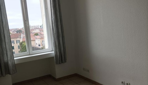 Logement tudiant Studio à Nancy (54100)