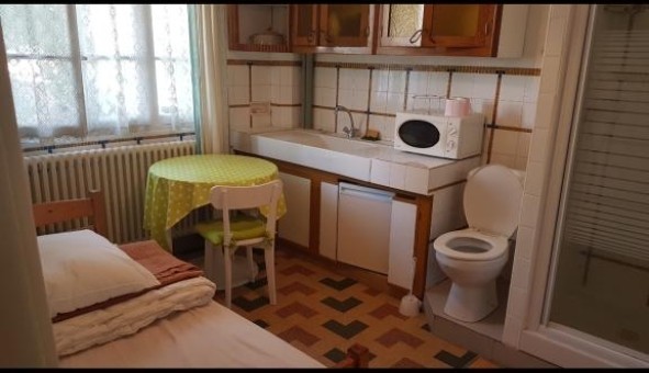 Logement tudiant Studio à Nanterre (92000)