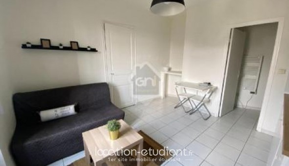 Logement tudiant Studio à Nmes (30000)