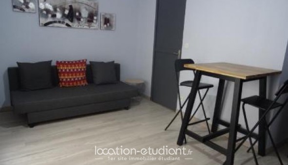 Logement tudiant Studio à Nmes (30000)