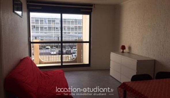 Logement tudiant Studio à Nmes (30000)