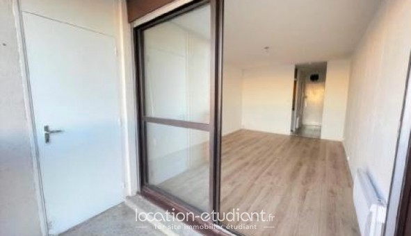 Logement tudiant Studio à Nmes (30000)