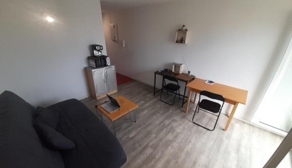 Logement tudiant Studio à Nmes (30000)