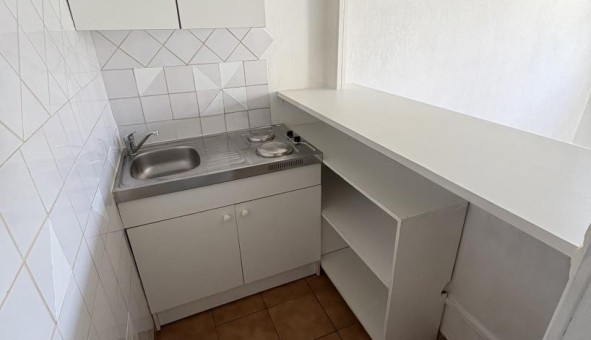 Logement tudiant Studio à Noisy le Roi (78590)