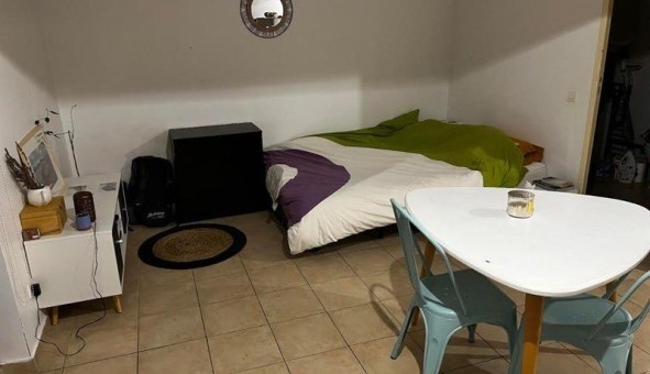 Logement tudiant Studio à Orange (84100)