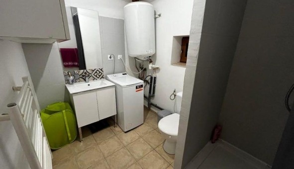 Logement tudiant Studio à Orange (84100)