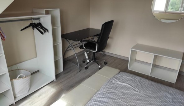 Logement tudiant Studio à Orlans (45100)