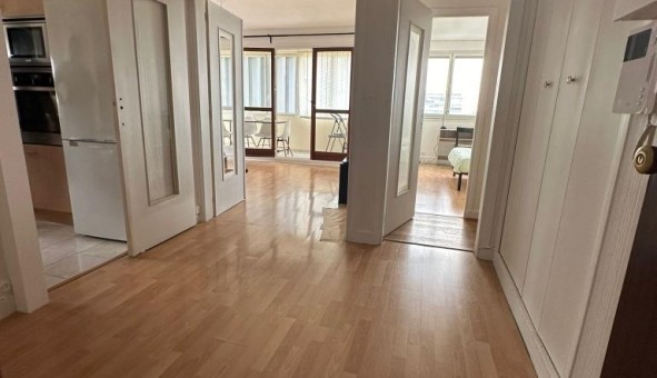 Logement tudiant Studio à Orlans (45100)