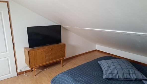 Logement tudiant Studio à Ormesson sur Marne (94490)