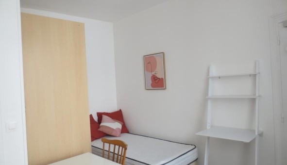 Logement tudiant Location Studio Vide Paris 01er arrondissement (75001)