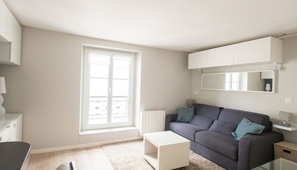 Logement tudiant Location Studio Vide Paris 01er arrondissement (75001)