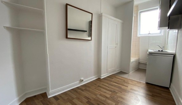 Logement tudiant Studio à Paris 10me arrondissement (75010)