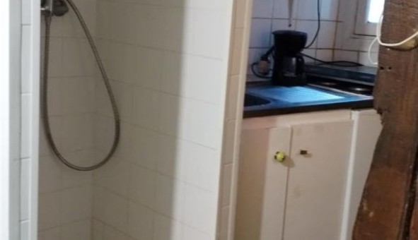 Logement tudiant Studio à Paris 10me arrondissement (75010)