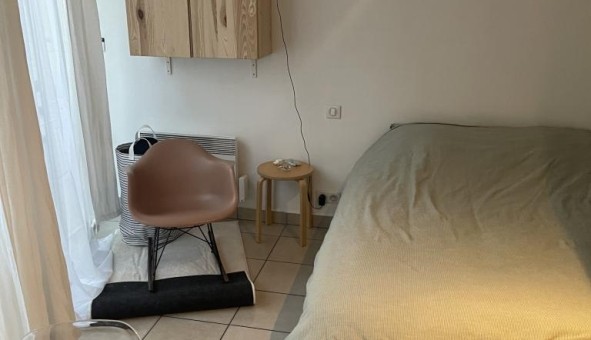 Logement tudiant Studio à Paris 12me arrondissement (75012)