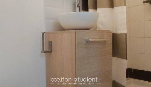 Logement tudiant Studio à Paris 15me arrondissement (75015)