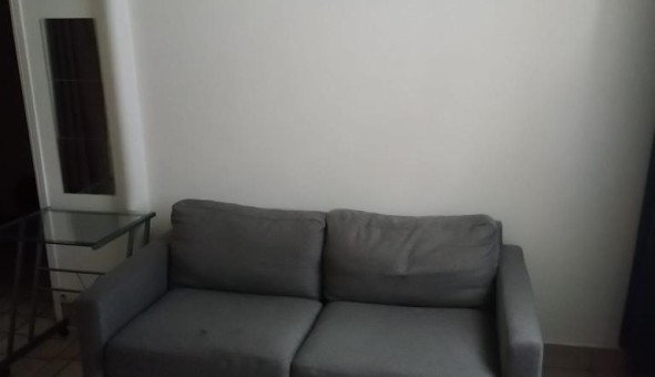 Logement tudiant Location Studio Vide Paris 15me arrondissement (75015)