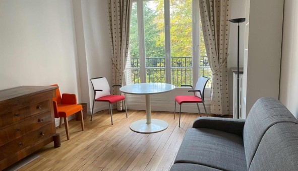 Logement tudiant Location Studio Vide Paris 16me arrondissement (75016)