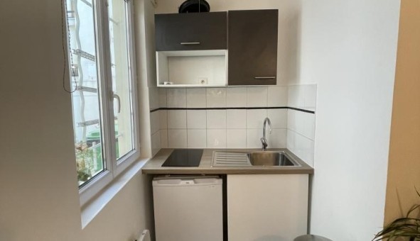 Logement tudiant Studio à Paris 17me arrondissement (75017)