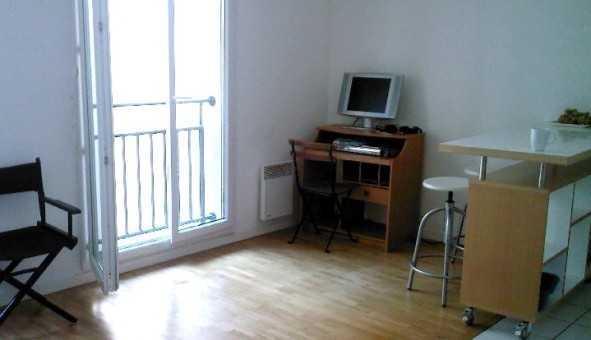 Logement tudiant Studio à Paris 18me arrondissement (75018)