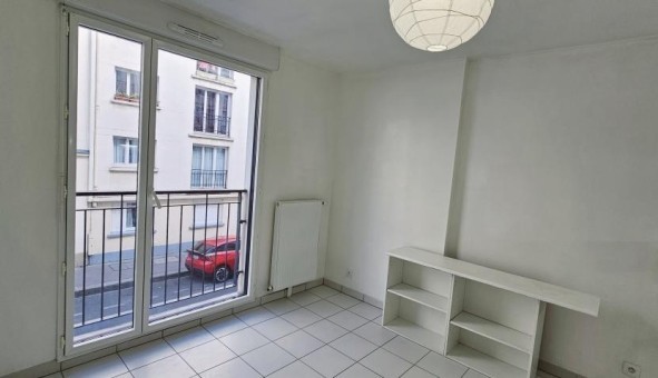 Logement tudiant Studio à Paris 18me arrondissement (75018)