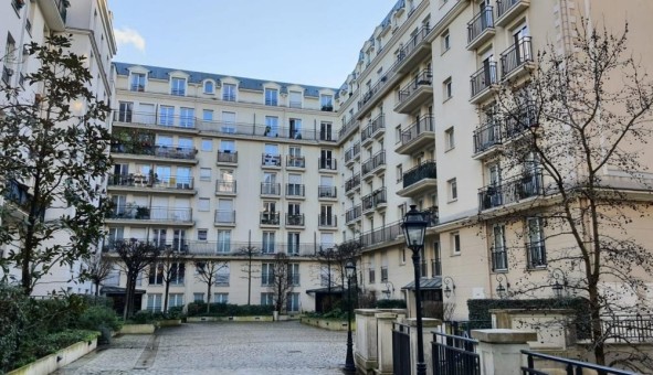 Logement tudiant Studio à Paris 18me arrondissement (75018)