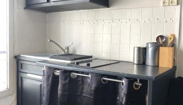 Logement tudiant Studio à Paris 18me arrondissement (75018)