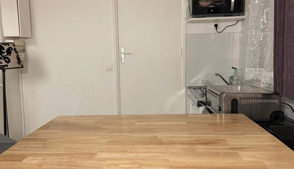 Logement tudiant Studio à Paris 20me arrondissement (75020)