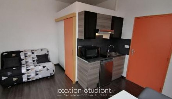 Logement tudiant Studio à Pau (64000)