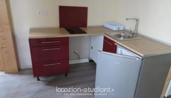 Logement tudiant Studio à Pau (64000)