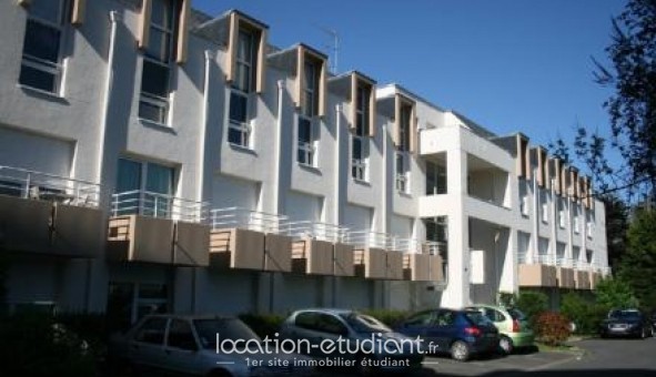 Logement tudiant Studio à Pau (64000)