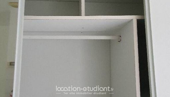 Logement tudiant Studio à Pau (64000)