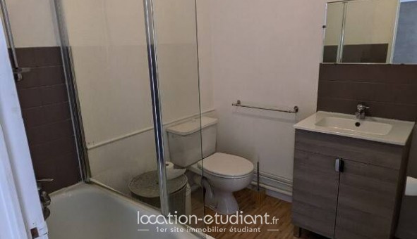 Logement tudiant Studio à Pau (64000)