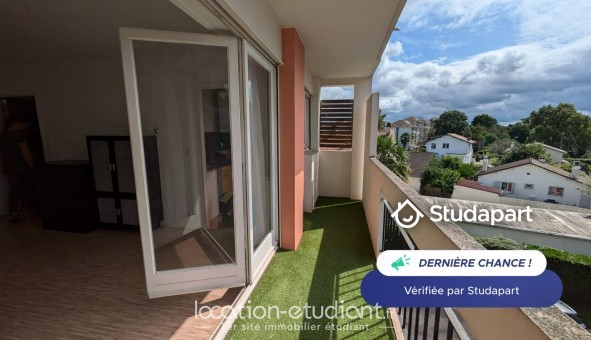 Logement tudiant Studio à Pau (64000)