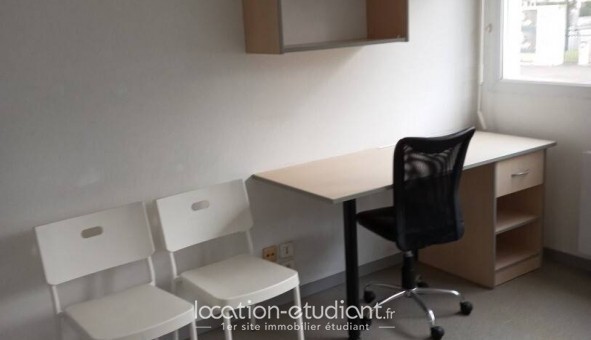 Logement tudiant Studio à Pau (64000)