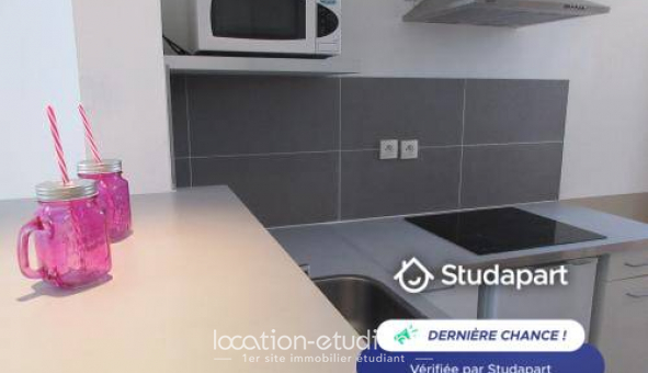 Logement tudiant Studio à Pau (64000)