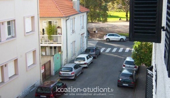 Logement tudiant Studio à Pau (64000)