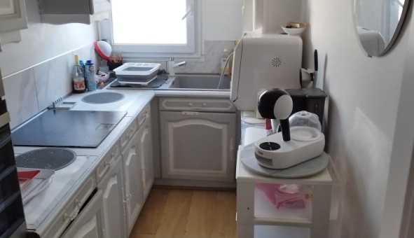 Logement tudiant Studio à Poissy (78300)