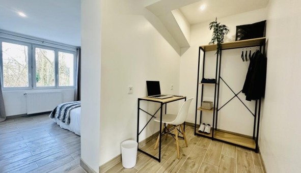 Logement tudiant Studio à Poissy (78300)