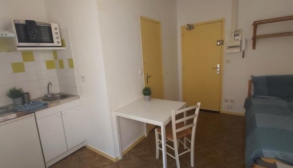 Logement tudiant Studio à Reims (51100)