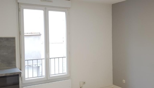 Logement tudiant Studio à Reims (51100)