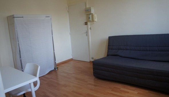 Logement tudiant Studio à Reims (51100)