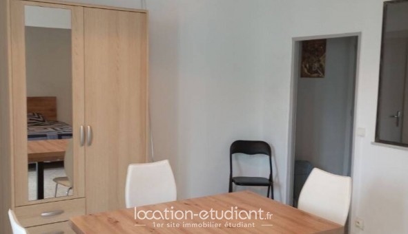 Logement tudiant Studio à Rodilhan (30230)