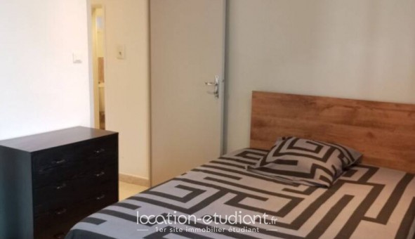 Logement tudiant Studio à Rodilhan (30230)